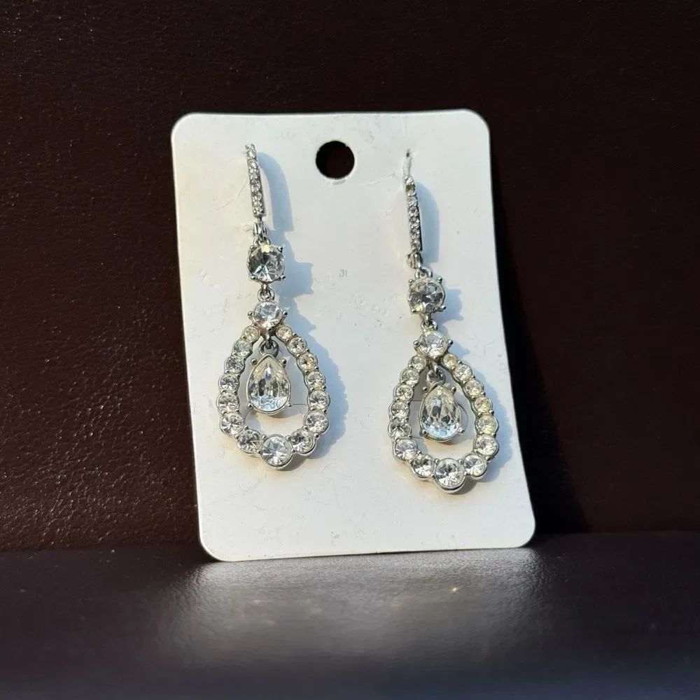 WOMEN’S SILVER &CRYSTAL TEARDROP STATEMENT EARRINGS – GLAM SPARKLE DANGLES 2.3”